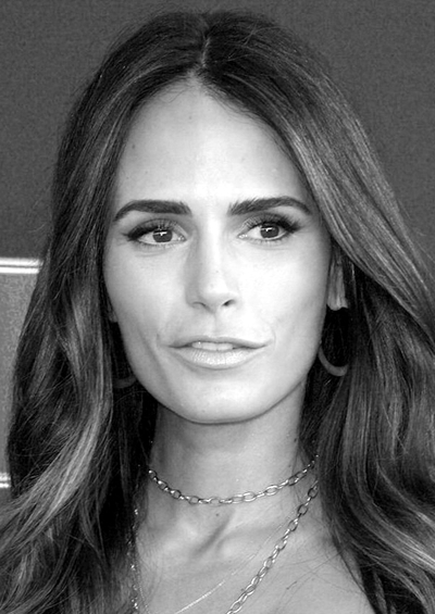 ジョーダナ・ブリュースター